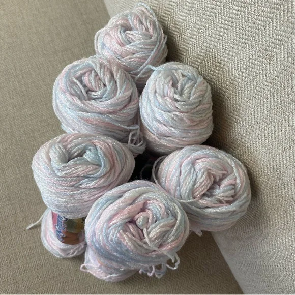 CARON•CuddleSoft Baby Yarn• bundle of 6 Vintage - Picture 4 of 6